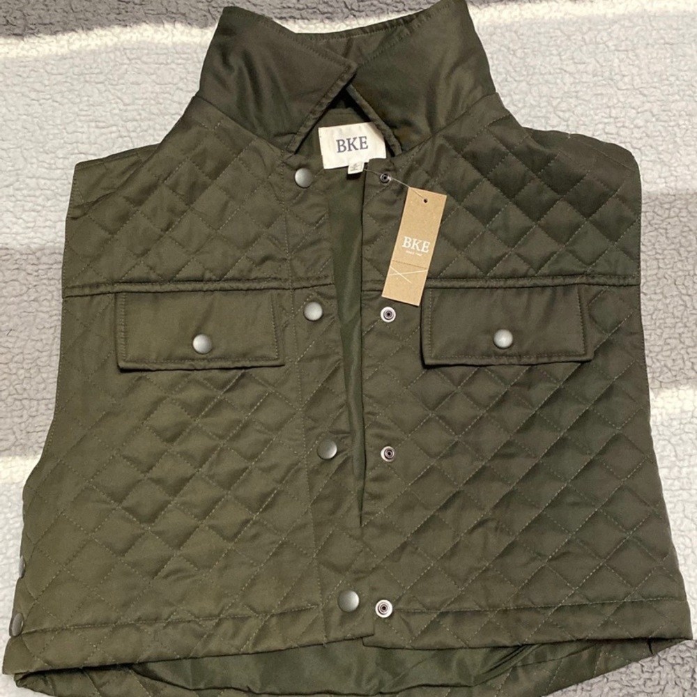 NWT BKE Utility Fashion cropped Vest size S